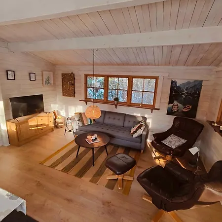 Cozy Summer House Near