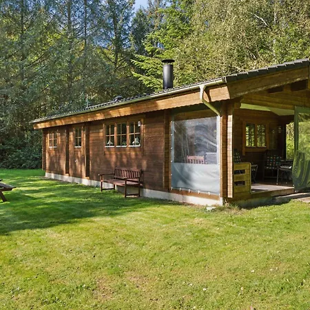 펜션 Cozy Summer House Near 헤르닝